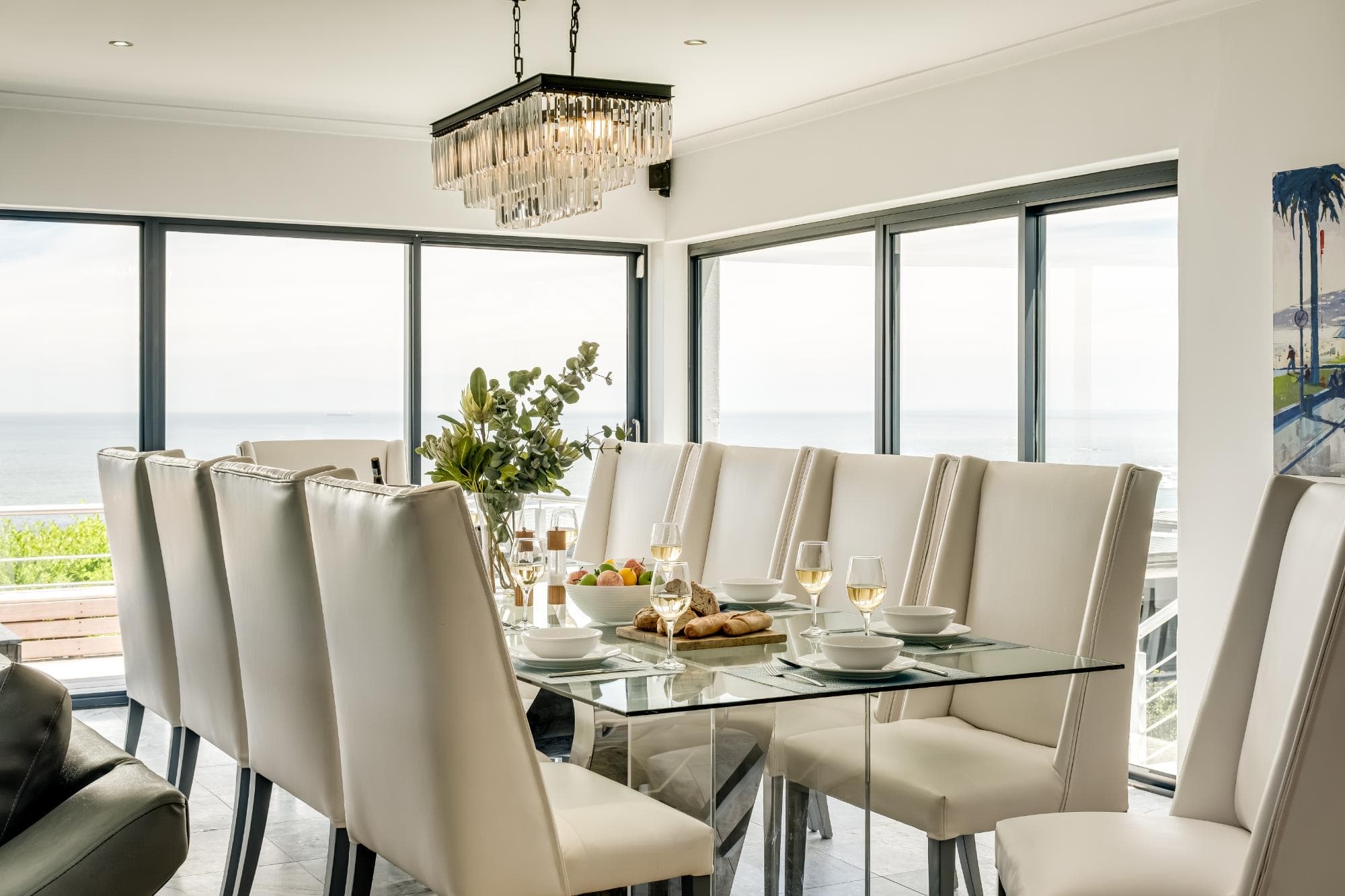 Camps Bay Holiday Villa With Sunset View — luxury villa in Camps Bay